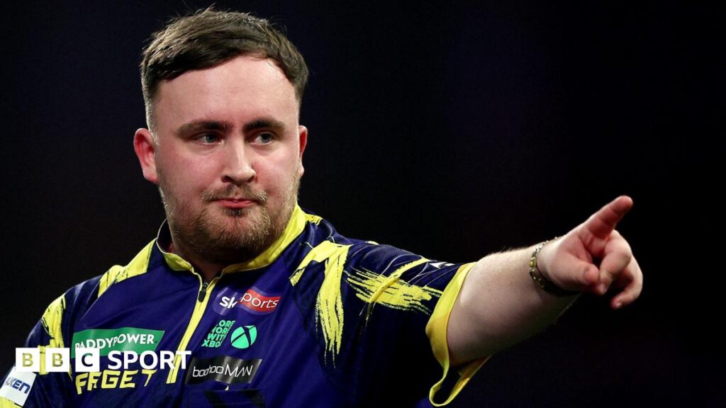 PDC World Darts Championship: Luke Littler wins but Stephen Bunting out in third round PDC World Darts Championship: Luke Littler wins but Stephen Bunting out in third round
