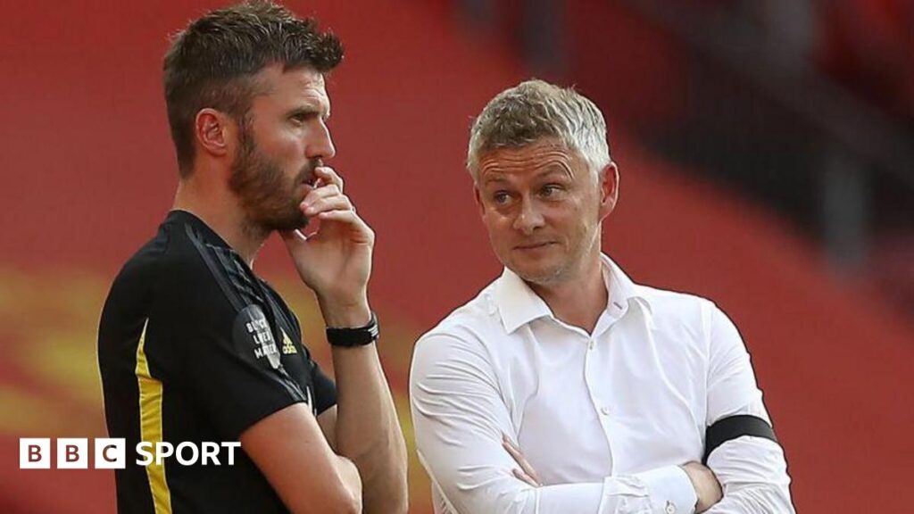 Manchester United caretaker manager: Michael Carrick and Ole Gunnar Solskjaer are front runners Manchester United caretaker manager: Michael Carrick and Ole Gunnar Solskjaer are front runners
