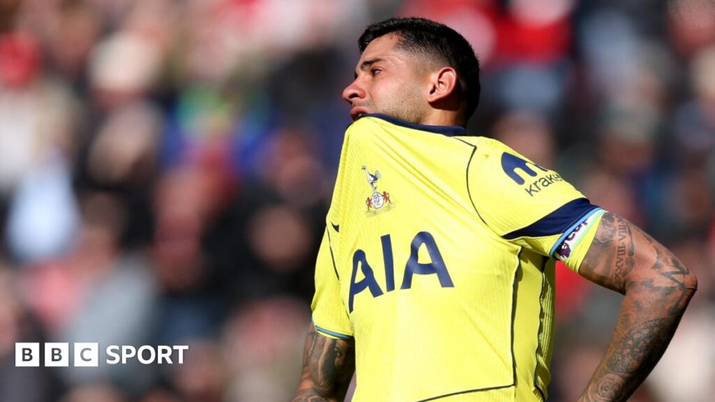 Sunderland 1-0 Tottenham: Cristian Romero’s tears as Spurs edge towards drop Sunderland 1-0 Tottenham: Cristian Romero’s tears as Spurs edge towards drop