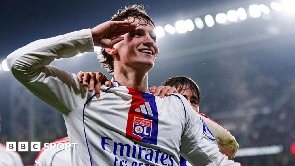Tyler Morton: How former Liverpool prospect has rediscovered his love for football Tyler Morton: How former Liverpool prospect has rediscovered his love for football