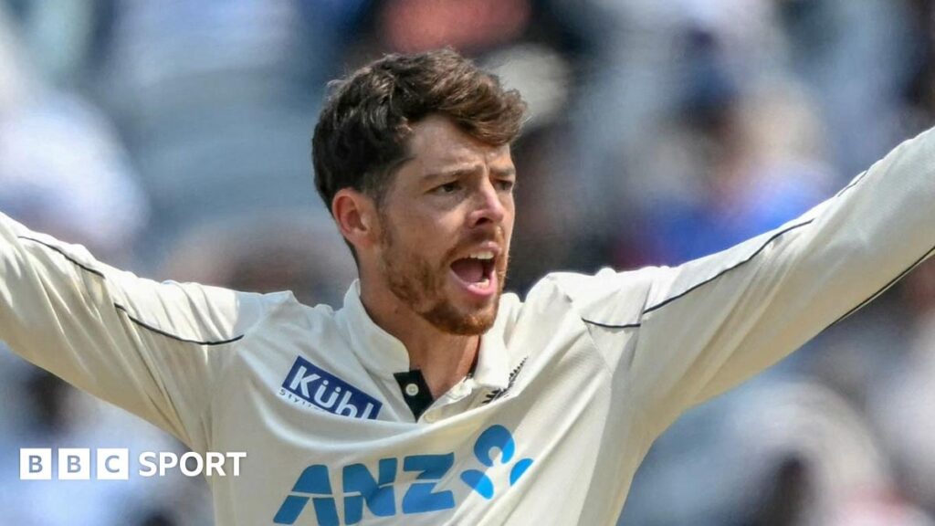 England v New Zealand: Mitchell Santner fit to return in boost to Black Caps England v New Zealand: Mitchell Santner fit to return in boost to Black Caps