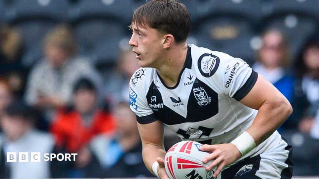 Super League: Leeds Rhinos 12-18 Hull FC – Black and Whites claim stunning win
